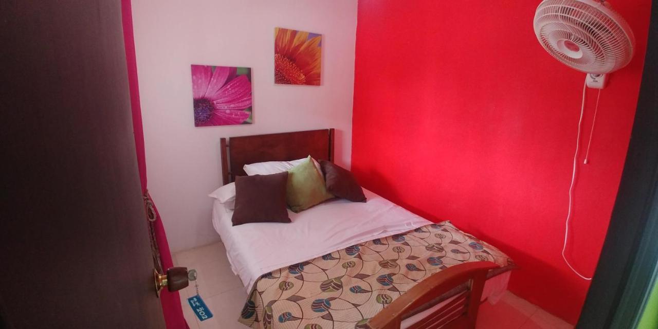Harold's Place Apartamento *